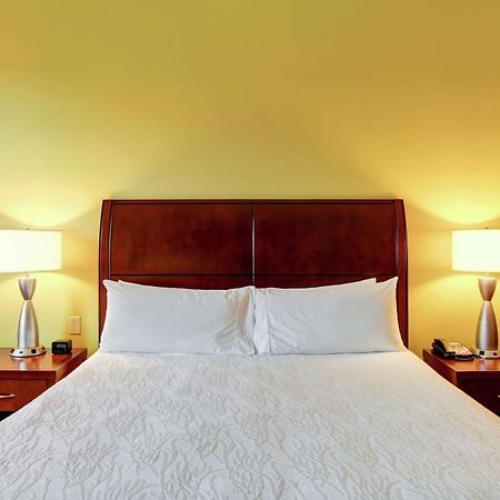 Hilton Garden Inn Ottawa Airport Kültér fotó