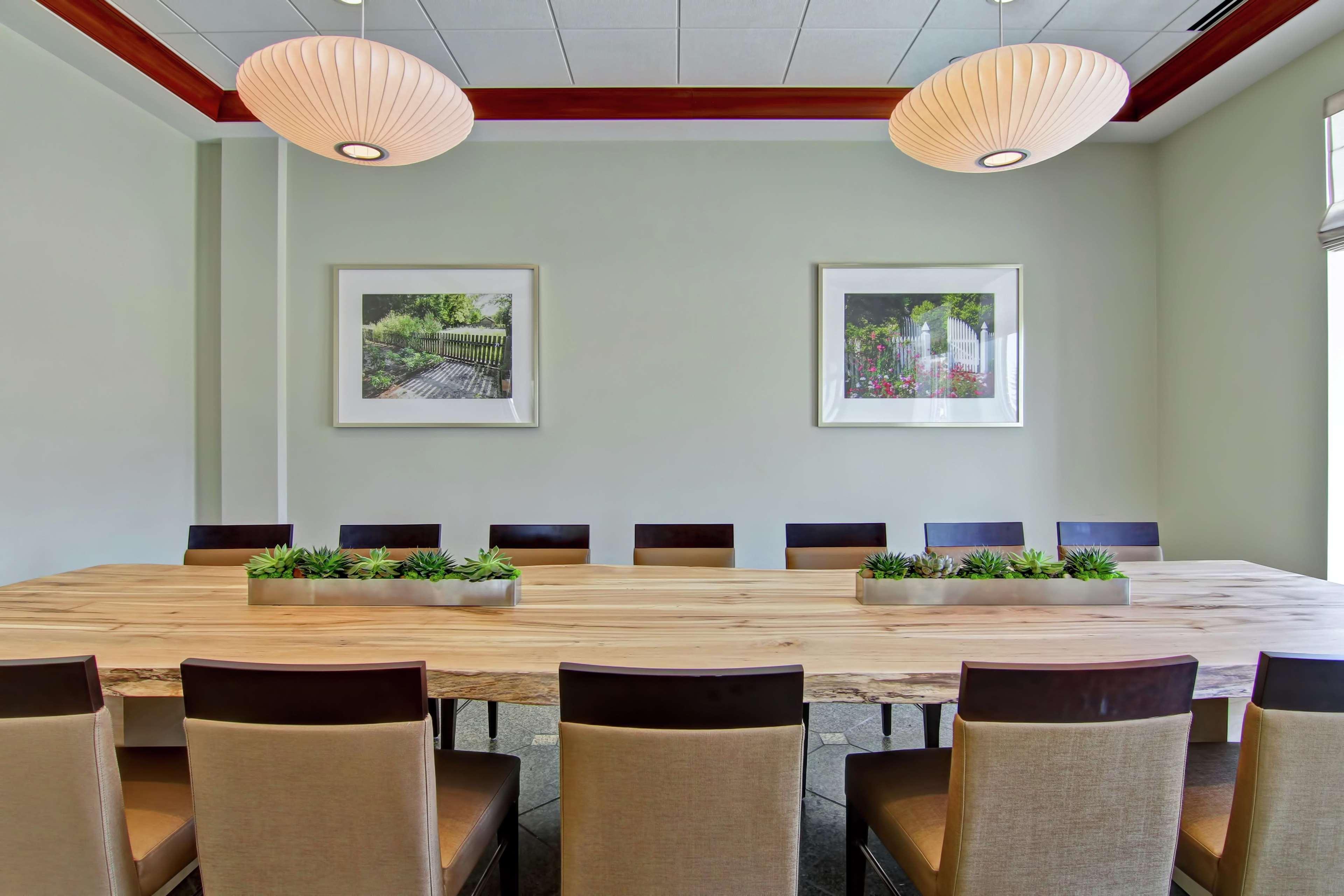 Hilton Garden Inn Ottawa Airport Kültér fotó