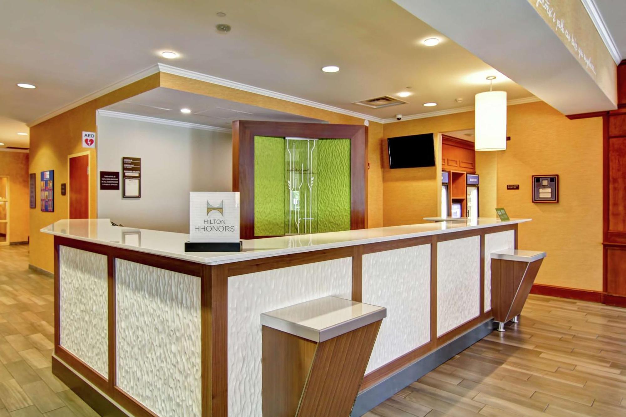 Hilton Garden Inn Ottawa Airport Kültér fotó